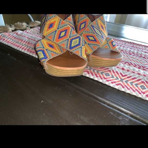 Rocket dog Aztec wedge slides sz8.5 - Picture 5 of 7